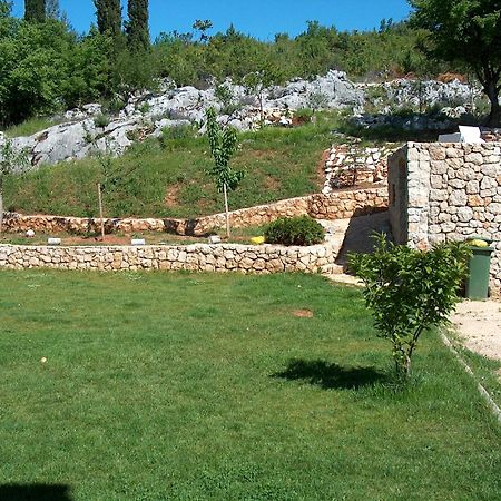 ヴィラ ペトラ Međugorje エクステリア 写真